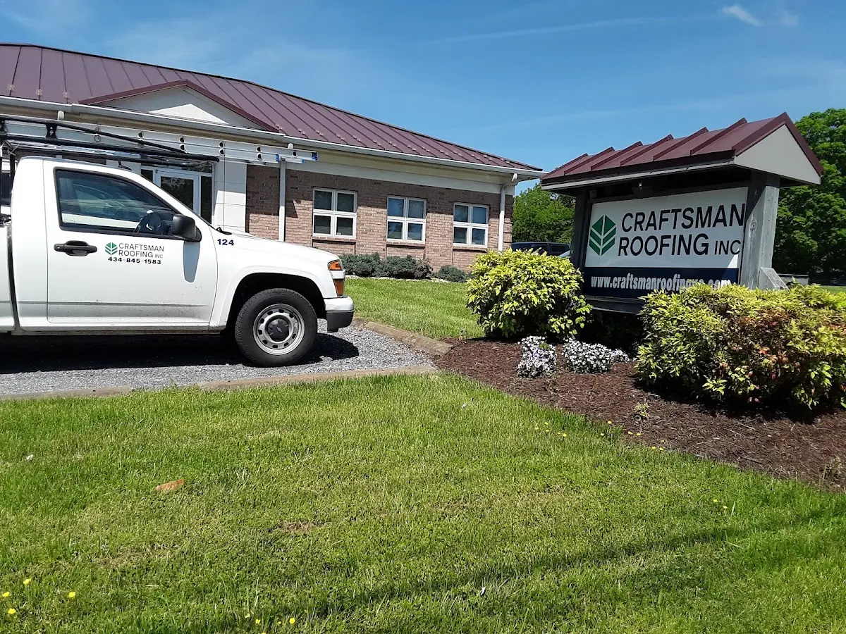 Quality Ice Dam Removal by experienced craftsmen in Anderwood Estates